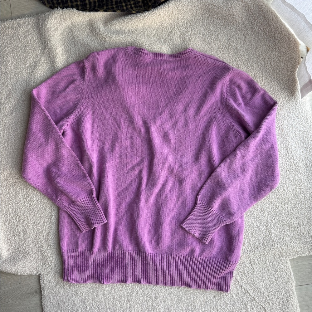 Women's Pink V-Neck Sweater - Picture 5 of 5